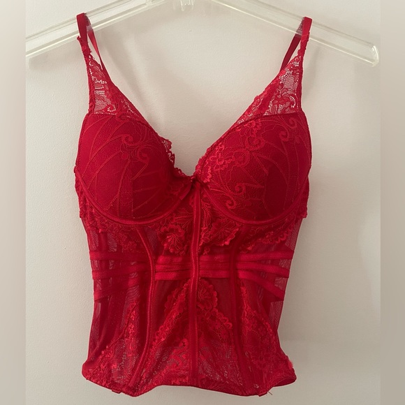 Frederick's of Hollywood Red Lace Corset Set with matching panties Medium - Picture 13 of 14